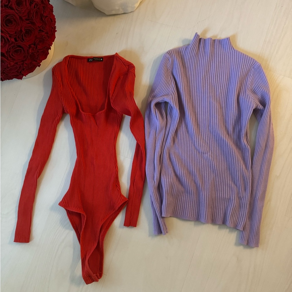Set of two. Red body knit size s; bodysuits. Turtleneck long sleeve